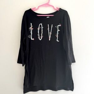 Old navy- “LOVE” tunic/shirt size M (8)